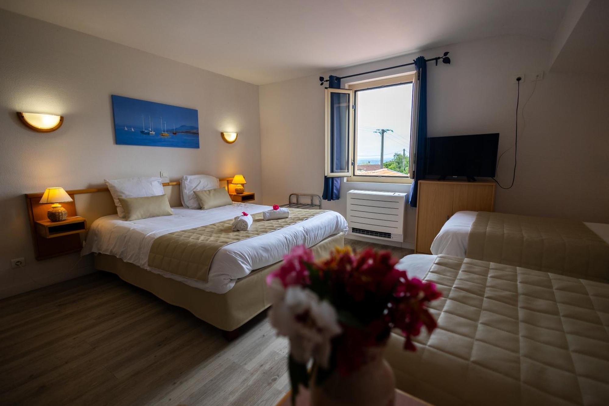 Hotel Logis Des Cretes De Pignols Moissac Esterno foto