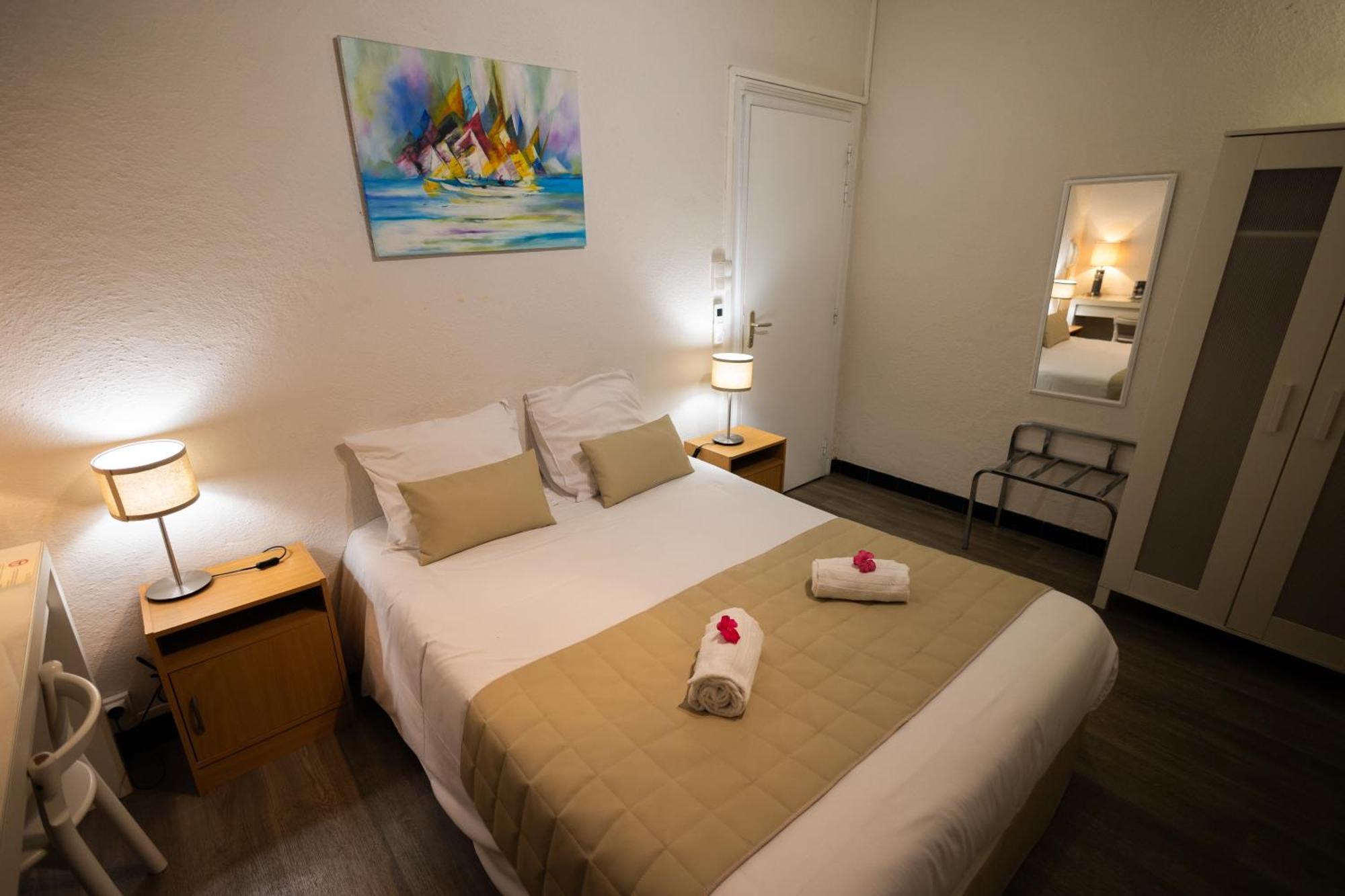 Hotel Logis Des Cretes De Pignols Moissac Esterno foto