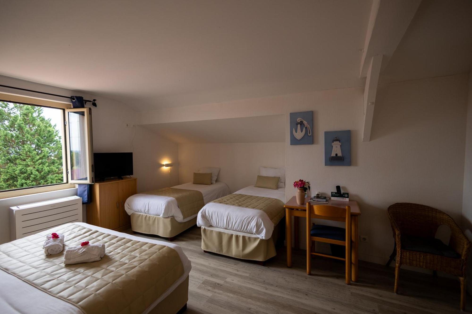 Hotel Logis Des Cretes De Pignols Moissac Esterno foto