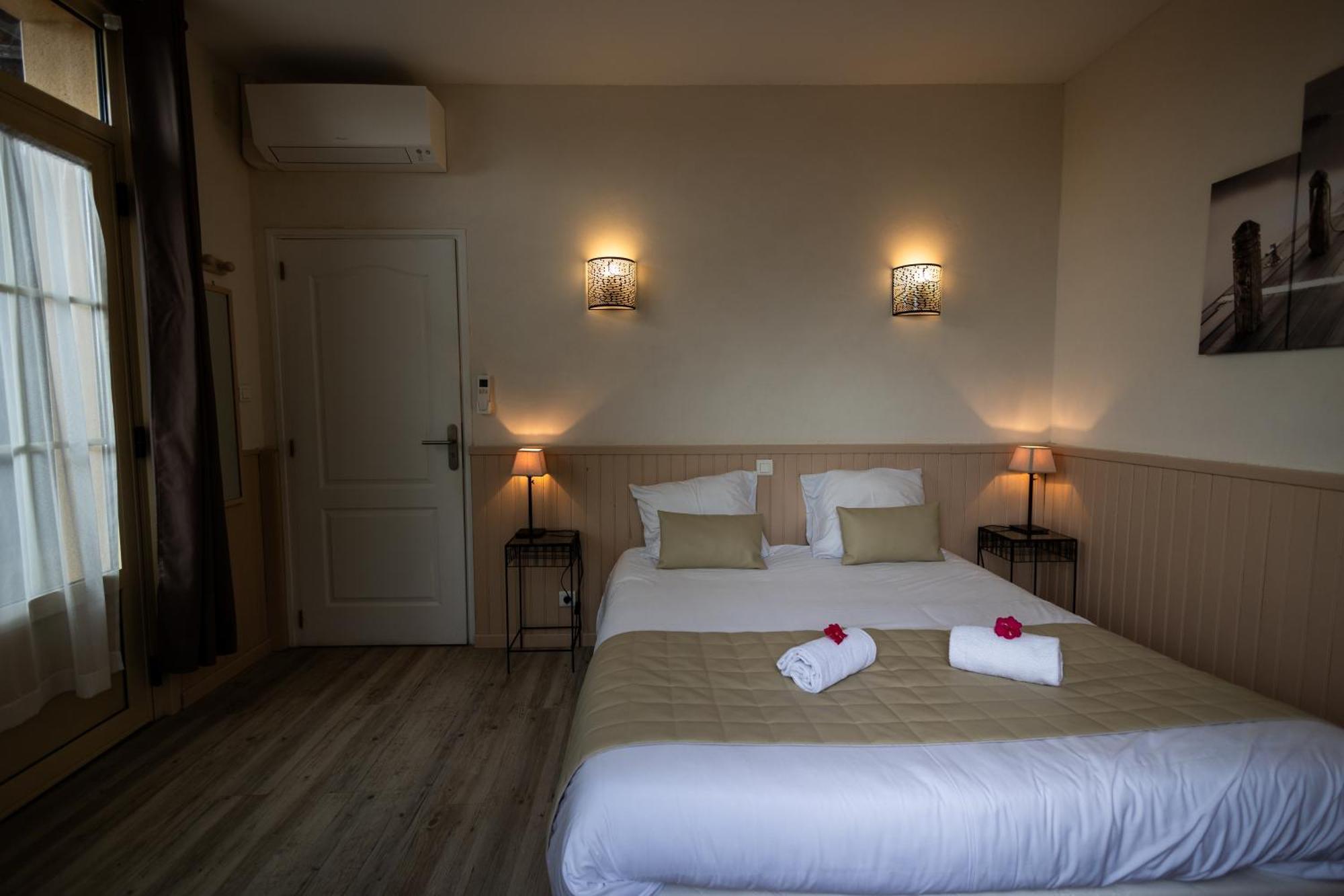 Hotel Logis Des Cretes De Pignols Moissac Esterno foto