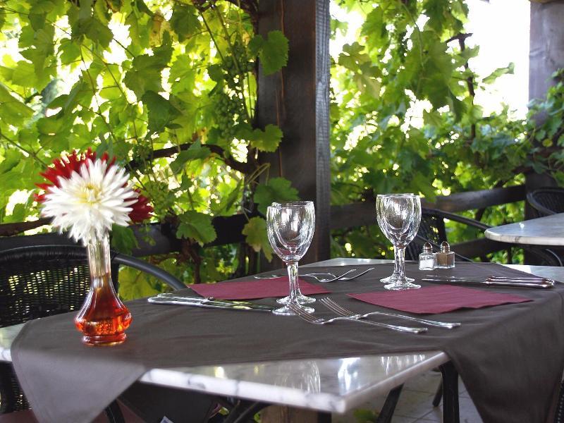 Hotel Logis Des Cretes De Pignols Moissac Esterno foto